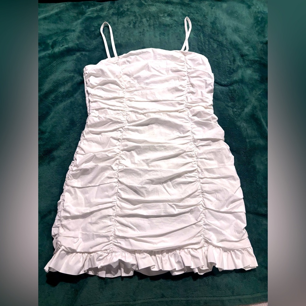 Forever 21 White Ruched Mini Dress Size L